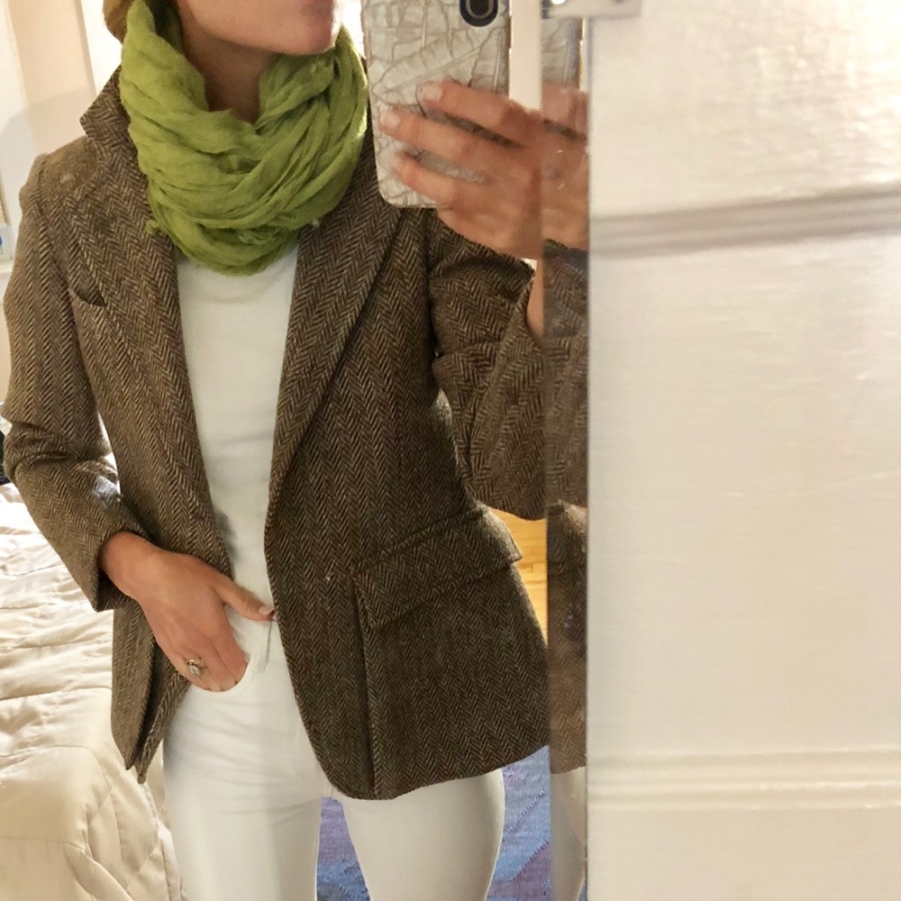 Green textured scarf